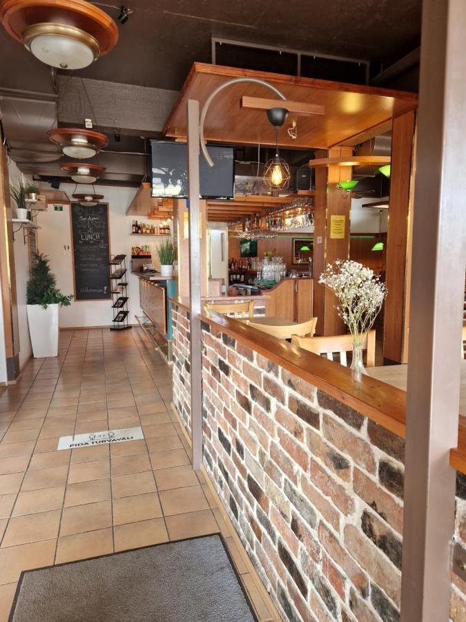 Botnia Hotel & Restaurant Kruunupyy Eksteriør billede
